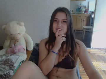 sexyymilandia chaturbate