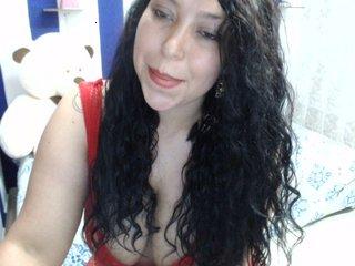 Smilealeja bongacams