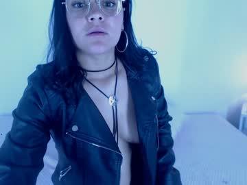 sophie_lainn chaturbate