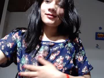 strawberry_hot_24 chaturbate