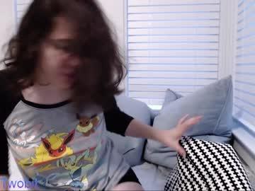 tessa_twobit chaturbate