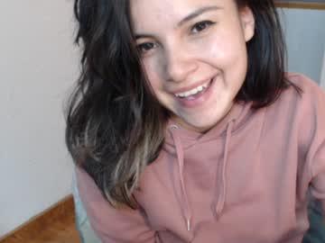 tiny_caroline chaturbate