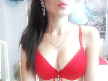 uniquella chaturbate