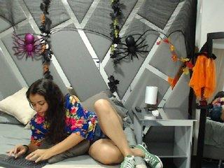 ValeriaaOrtiz bongacams