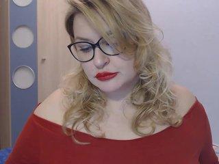 WifeyNusha bongacams