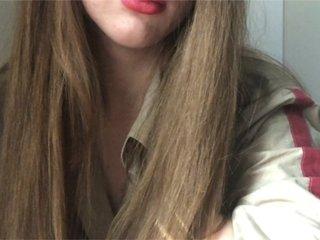 yourgirl122 bongacams